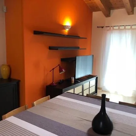 Il Camino Rosso The Red Chimney Bed & Breakfast