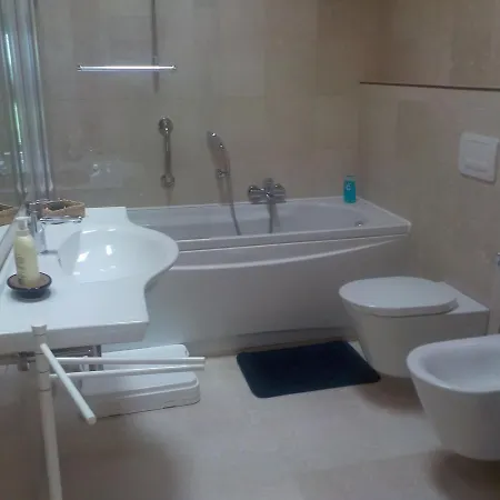 Il Camino Rosso The Red Chimney Bed and Breakfast